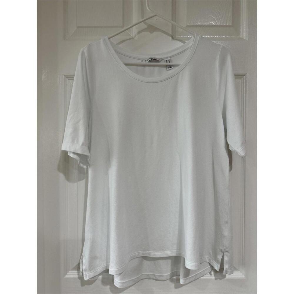 Isaac Mizrahi Live! Medium Scoop Neck Elbow Sleeve Top Bright White EUC